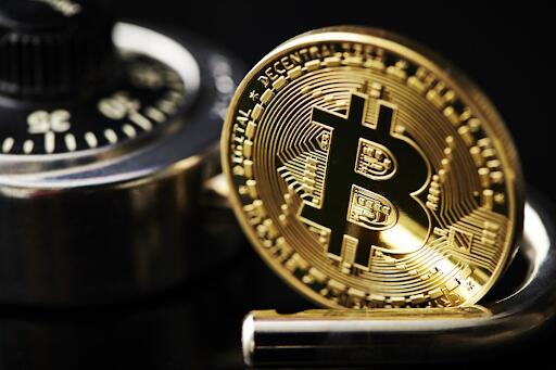 Bitcoin valt terug onder de $70.000, maar geloof blijft sterk
