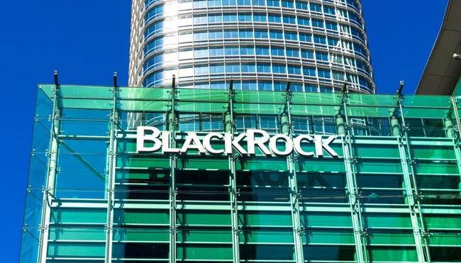 BlackRock supera a Grayscale con el mayor fondo de Bitcoin del mundo