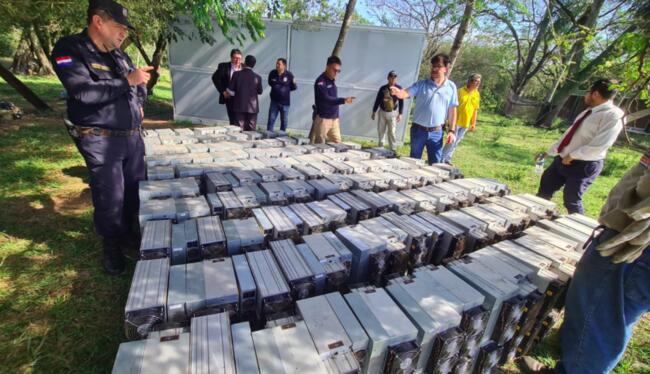 Paraguai apreende centenas de máquinas de mineração de Bitcoin em nova ofensiva ao setor