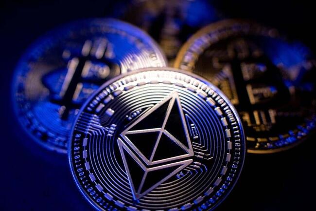 Bitcoin, Ethereum, Dogecoin End Week With Strong Sell-Off As Traders React To Roring Kitty Stream