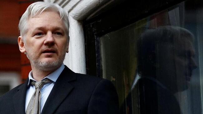 Julian Assange Masraflarını Bitcoin Bağışıyla Karşıladı