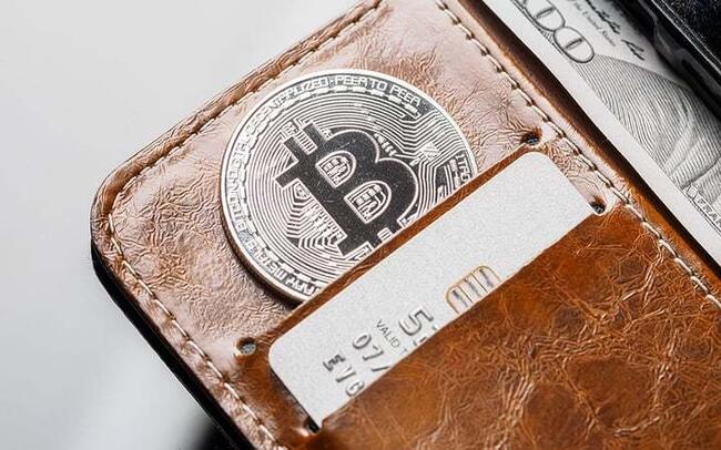 14-Years Old Dormant Bitcoin Wallet Transfers 50 BTC to Binance
