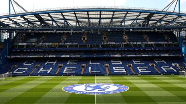 Криптовалютная биржа Bingx теперь партнер по тренировочной форме английского футбольного клуба Chelsea
