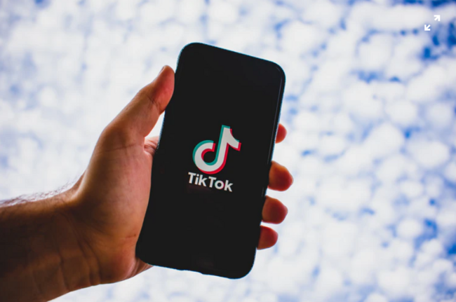 TikTok gaat AI-chatbot ‘Genie’ toevoegen voor westerse gebruikers