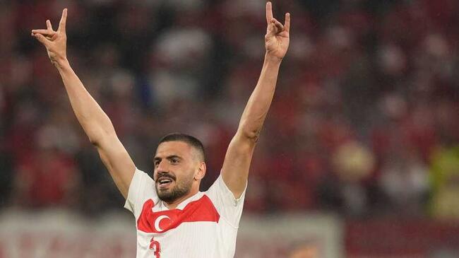 Bericht: Uefa sperrt Türkei-Star wegen "Wolfsgruß"