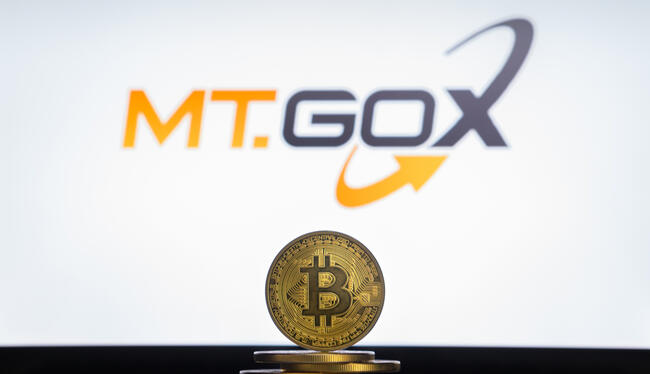 Manhã Cripto: Bitcoin cai 5% para US$ 54 mil com início dos pagamentos da Mt. Gox