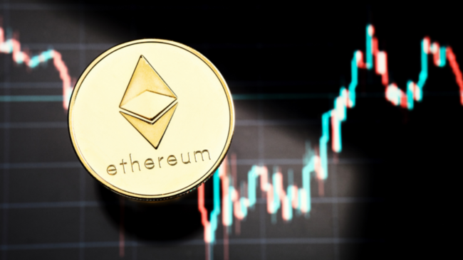 Ethereum’da Neler Oluyor? Fiyat Artarken Spot ETH ETF’leri Temmuz Ayından Bu Yana En Büyük Çıkışı Yaşadı! ETH Fiyatı İçin Ne Anlama Geliyor?