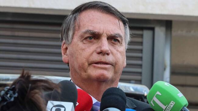 Bolsonaro diz que votaria contra o Drex no Flow Podcast