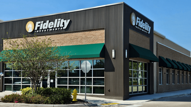 Fidelity Chiede Approvazione SEC per Fondo del Mercato Monetario del Tesoro USA Integrato con Ethereum Ospitato