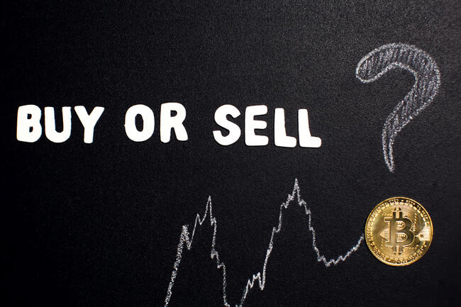 Bitcoin dąży do 90 tys. USD, podczas gdy Ethereum wzrasta dzięki nadziejom na aktualizację, ostrożność jednak nadal zalecana