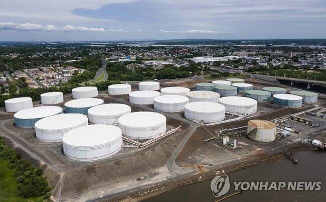 [뉴욕유가] 베네수엘라산 석유 제재한 트럼프…WTI 1.22%↑