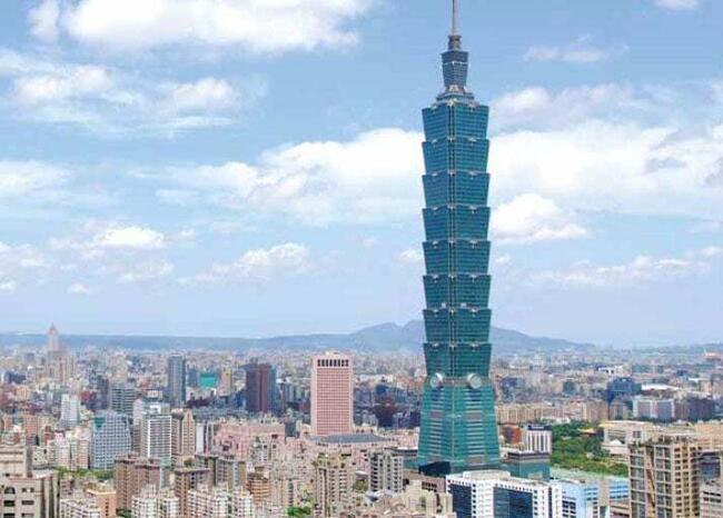 房市比特幣「黃金交叉」來了！帥過頭喊房價再跌2成：2025必有第八波打房、分兩次打