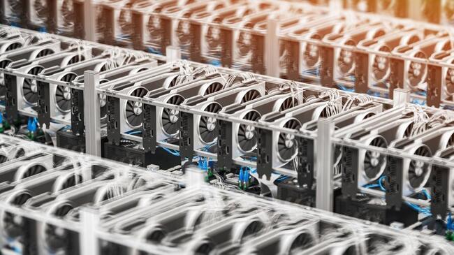 Bitcoin Miners See Opportunity in AI, but Also Face Challenges