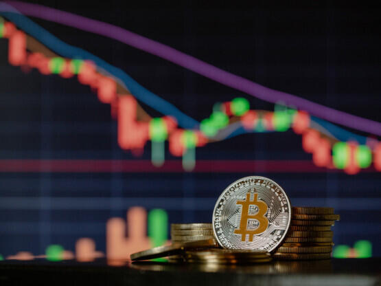 Bloombergov analitičar: Bitcoin bi mogao potonuti na 10 tisuća dolara