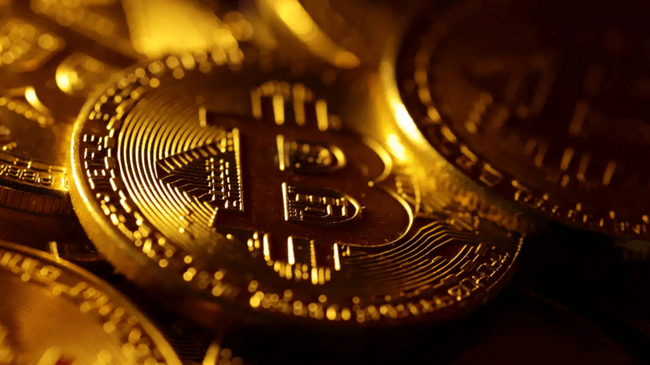 Bitcoin-Preisuhr: $85K Pivot bereitet die Bühne für Wochenendfeuerwerk vor