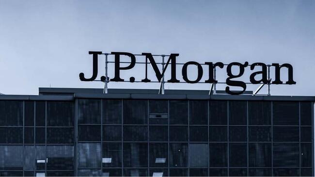 JPMorgan Says Bitcoin’s Safe-Haven Appeal Is Crumbling Fast