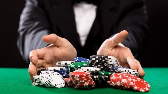 Institutions Go All-in on Solana: Nearly $1 Billion Secured This Week