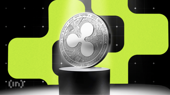 XRP की कीमत मुख्य स्तरों के बीच स्थिर, हफ्ते में 8% की बढ़त