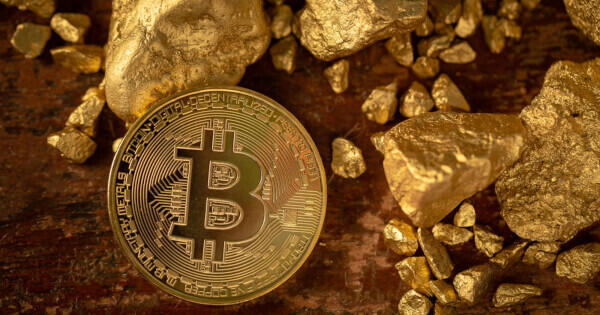 沃伦·巴菲特持有现金策略对加密货币交易者的启示