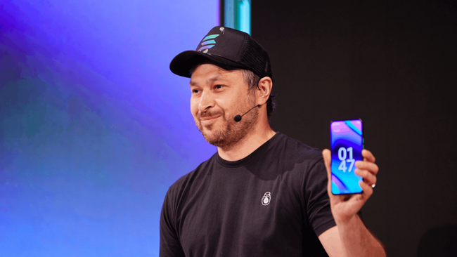 Solana Mobile unveils SKR token plans, confirms Seeker shipping date