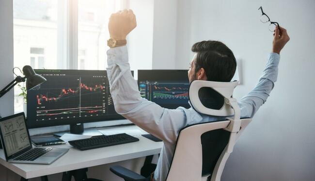 Investidor lucra R$ 11,9 milhões em 1 semana com esta criptomoeda em alta
