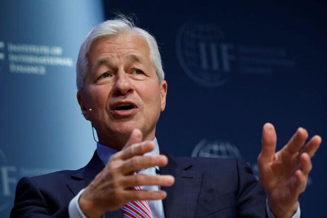 Amerikaanse banken groeien met $681 miljard, maar Moody’s verlaagt kredietrating
