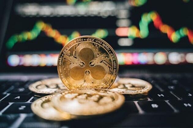 XRP Builds Pressure Below $3 As RSI Breakdown Signals Imminent Move – Analyst