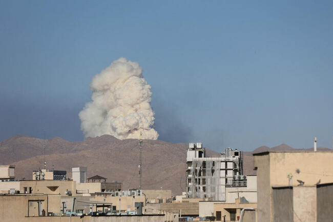 Az USA bombázta Iránt és mélyrepülésbe küldte a kriptók árfolyamait