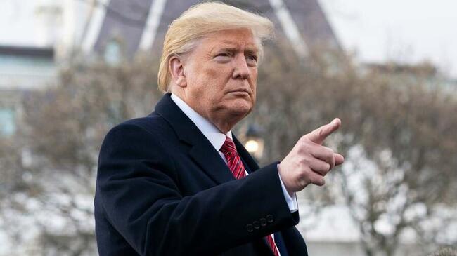 Trump Media подтвердила план казначейства на $2,3 млрд в биткоинах на фоне выкупа акций на $400 млн.