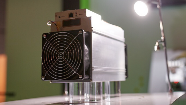 Добувна компанія Bitcoin CleanSpark у червні виробила 685 BTC, досягши ефективності на рівні 16,15 J/TH.