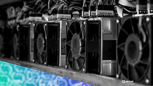 BIT Mining Stock Soars After Bitcoin, Dogecoin Miner Reveals $300 Million Solana Pivot
