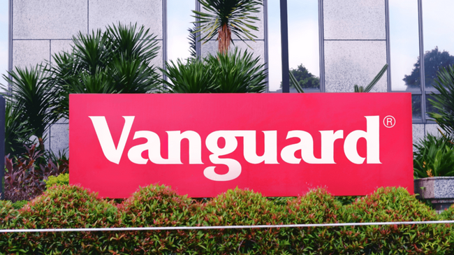 Vanguard теперь крупнейший сторонник стратегии после многолетнего игнорирования биткоина
