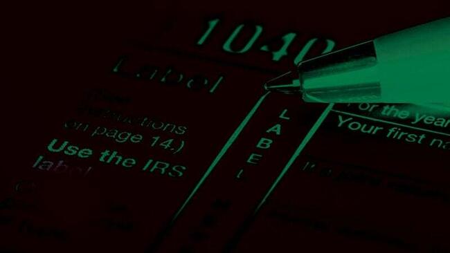Roger Ver, facing 109-year sentence over ‘exit tax’ scandal, sues Spain to block US extradition