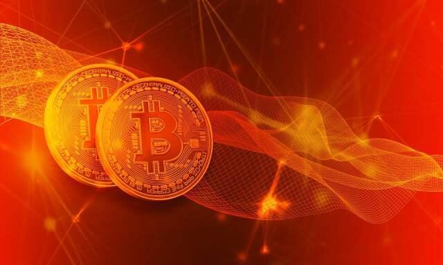 US Offloads 80% Of Bitcoin – Lummis Says It’s A ‘Total Blunder’