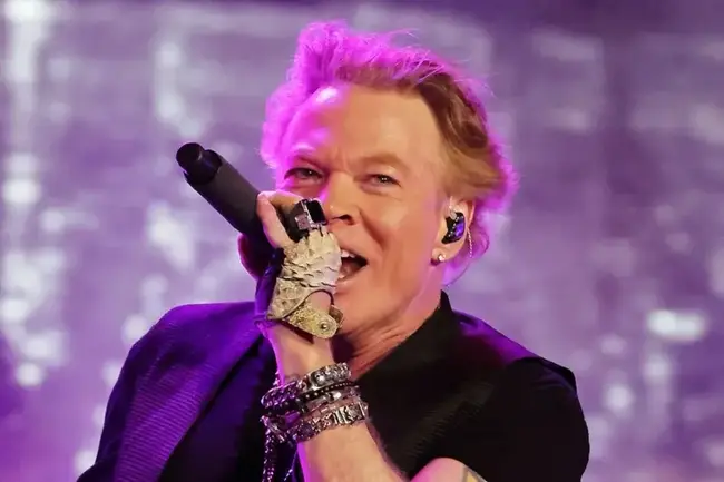 Köze lehet a Guns N’ Roses frontemberének a Bitcoin feltalálójához?