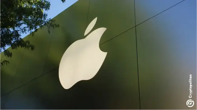 تقوم Apple بمقاضاة YouTuber لتسريب تفاصيل تحديث iPhone غير المصارة