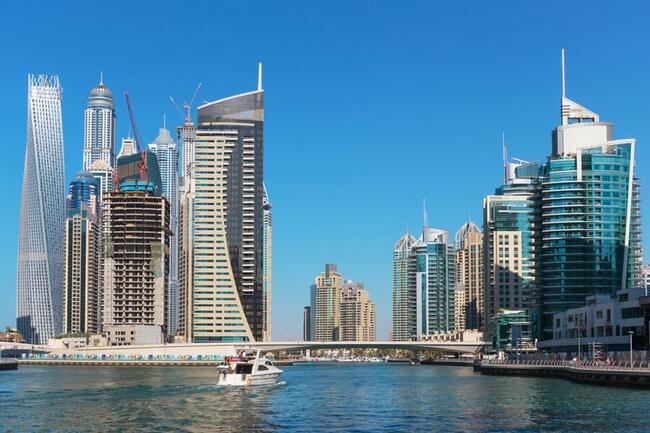 Laser Digital, apoiada pela Nomura, obtém aprovação regulatória para derivativos de criptomoedas em Dubai