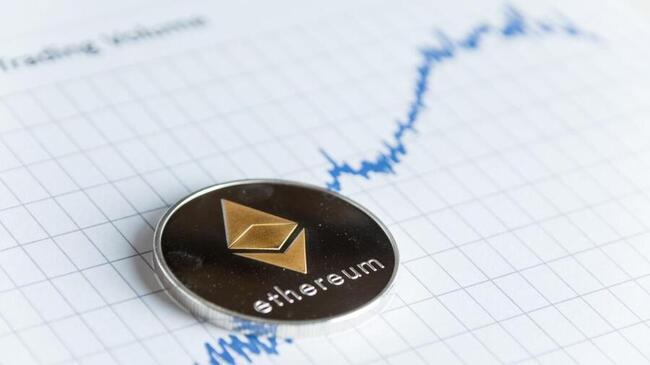 Les ETF Ether rebondissent avec des entrées de 77 millions de dollars alors que les sorties continuent sur le Bitcoin