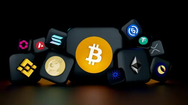 أفضل 7 بورصات للعملات المشفرة ذات أدنى الرسوم (دليل 2025)