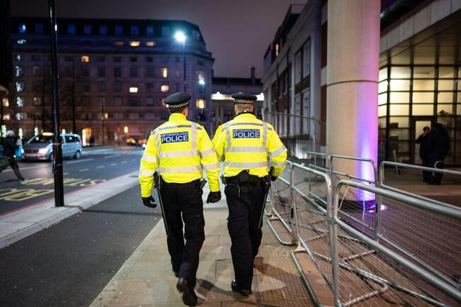Britse crypto-agent steelt 50 Bitcoin – maar loopt jaren later toch tegen de lamp