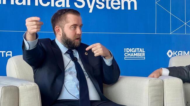 Chainlink об’єднується з материнською компанією NYSE — ICE для впровадження даних про форекс та дорогоцінні метали в блокчейн