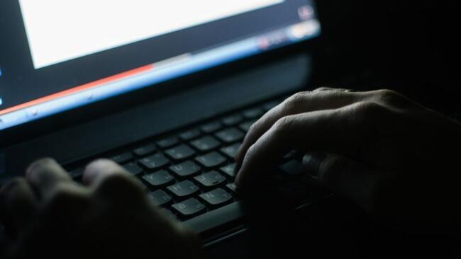 Coinbase loses $300,000 to MEV bots following 0x swapper interaction: security researcher