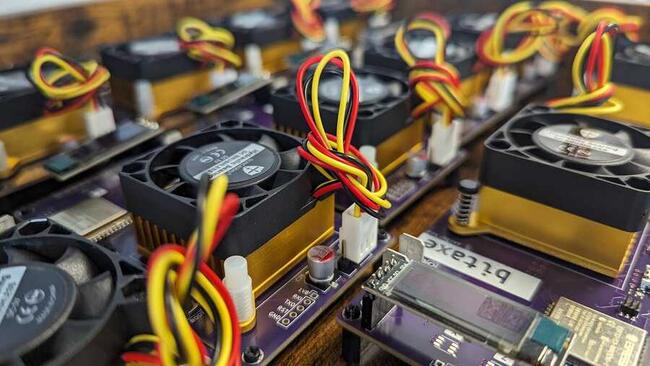 Mi az a Bitcoin lottó bányászat, és miért veri a lottónyereményeket? 