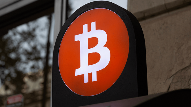 At 8:45 a.m. Eastern, bitcoin hovered at $113,366 per coin, buoyed by a market capitalization of $2.25 trillion and 24-hour trading volume of $44.94 billion. The intraday price range between $110,822 and $113,484 points to a day of measured consolidation within a larger bullish recovery. Bitcoin The short-term momentum appears cautiously optimistic, as bitcoin has […]