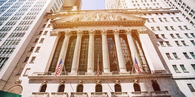 Gemini increases IPO valuation target above US$3 billion. Updated price range indicates potential US$433 million raise. Continue Reading:Gemini Raises IPO Valuation Over $3 Billion The post Gemini Raises IPO Valuation Over $3 Billion appeared first on COINTURK NEWS.