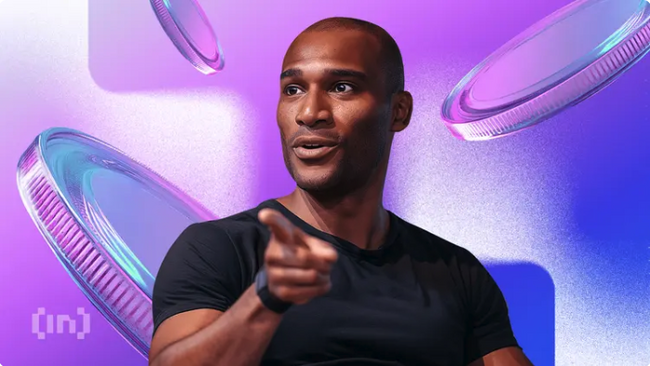 Arthur Hayes Menyebut Bitcoin Layak Dibeli saat Andrew Tate Prediksi Keruntuhan