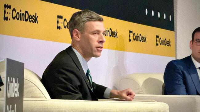 Coinbase fait face à des critiques de la part des banquiers traditionnels concernant sa démarche pour obtenir une charte de banque de confiance