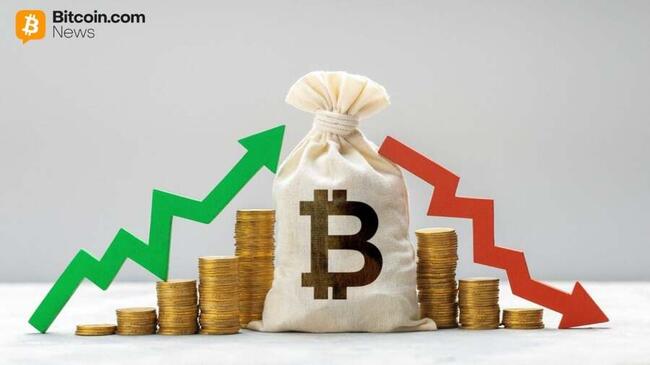 Биткойн Удерживает Ключевую Поддержку на Фоне Оттока Средств из ETF и Неопределенности Политики