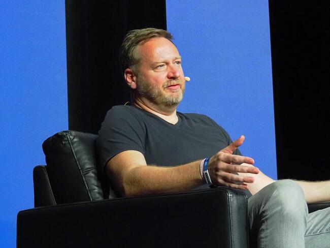 Primeiro ETF à Vista de XRP Abre Negociações com o XRPC da Canary Capital