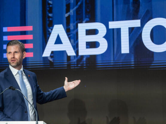 Kripto zlom krči bogastvo Trumpove družine